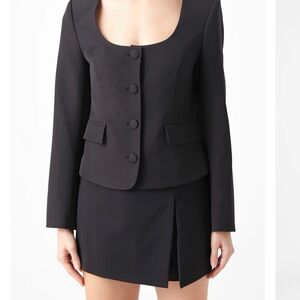 NWT Endless Rose Scooped U Button Top